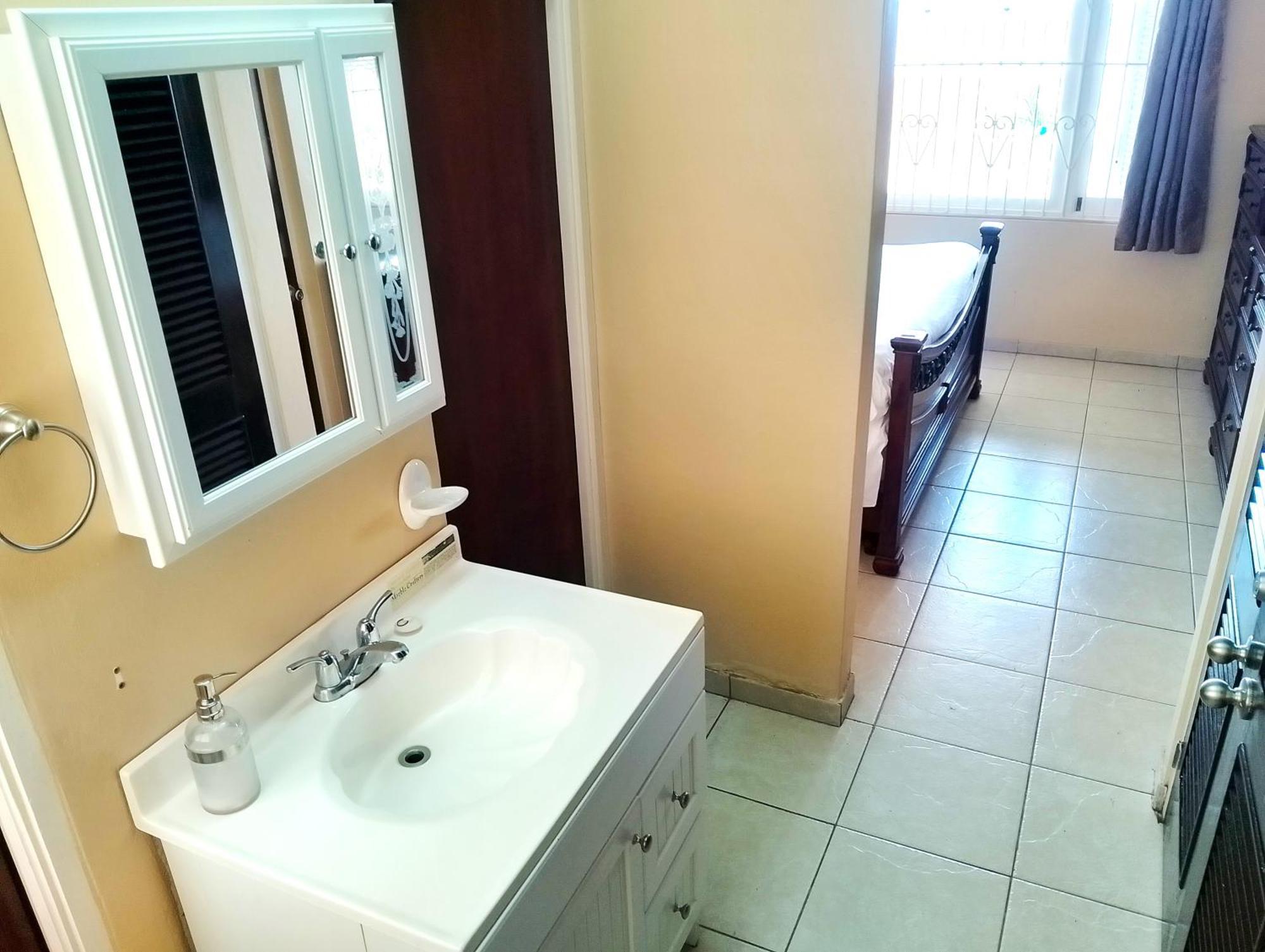 Ocho Rios 2 Bedroom Apartment/Flat Kültér fotó