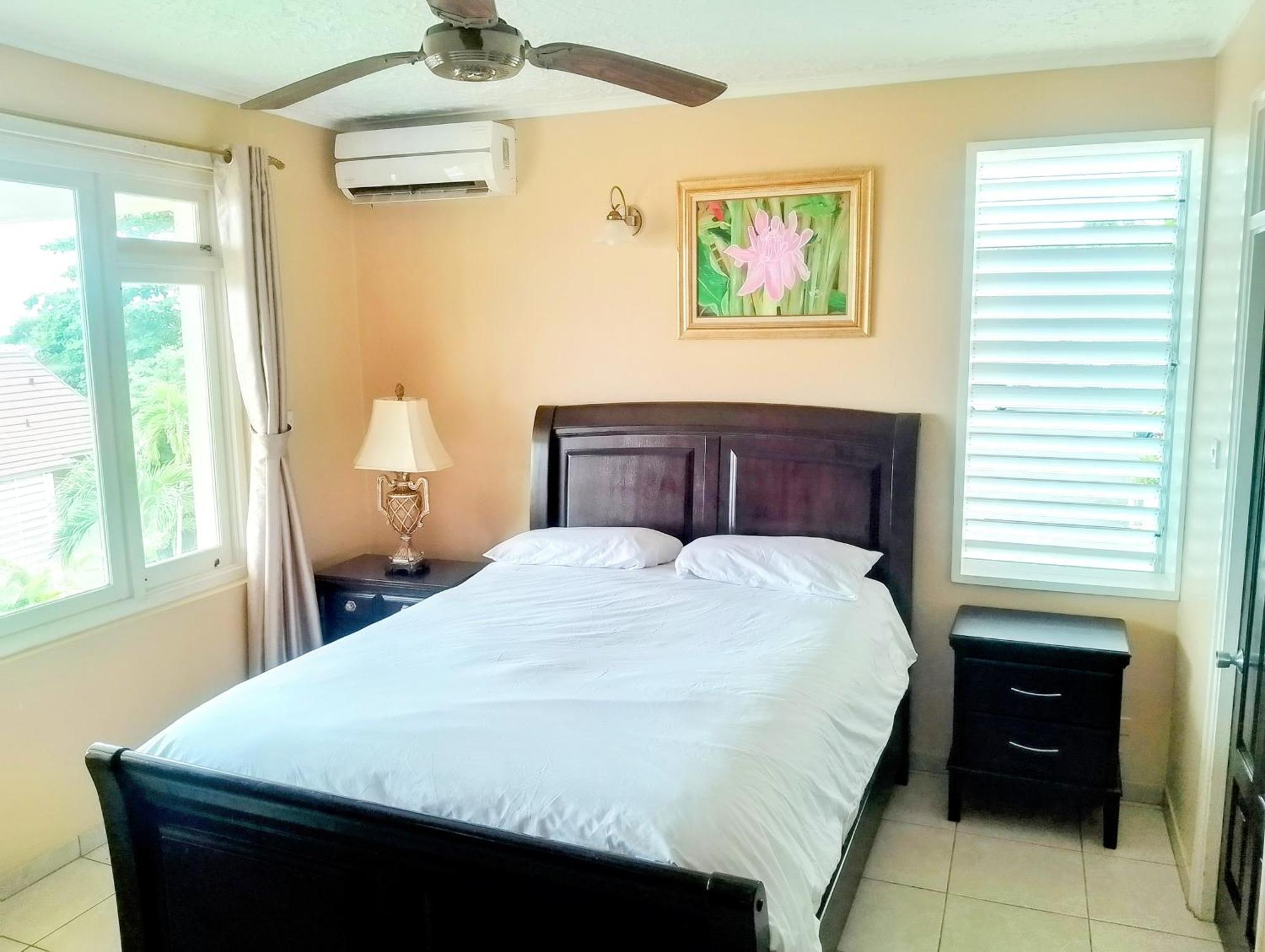 Ocho Rios 2 Bedroom Apartment/Flat Kültér fotó